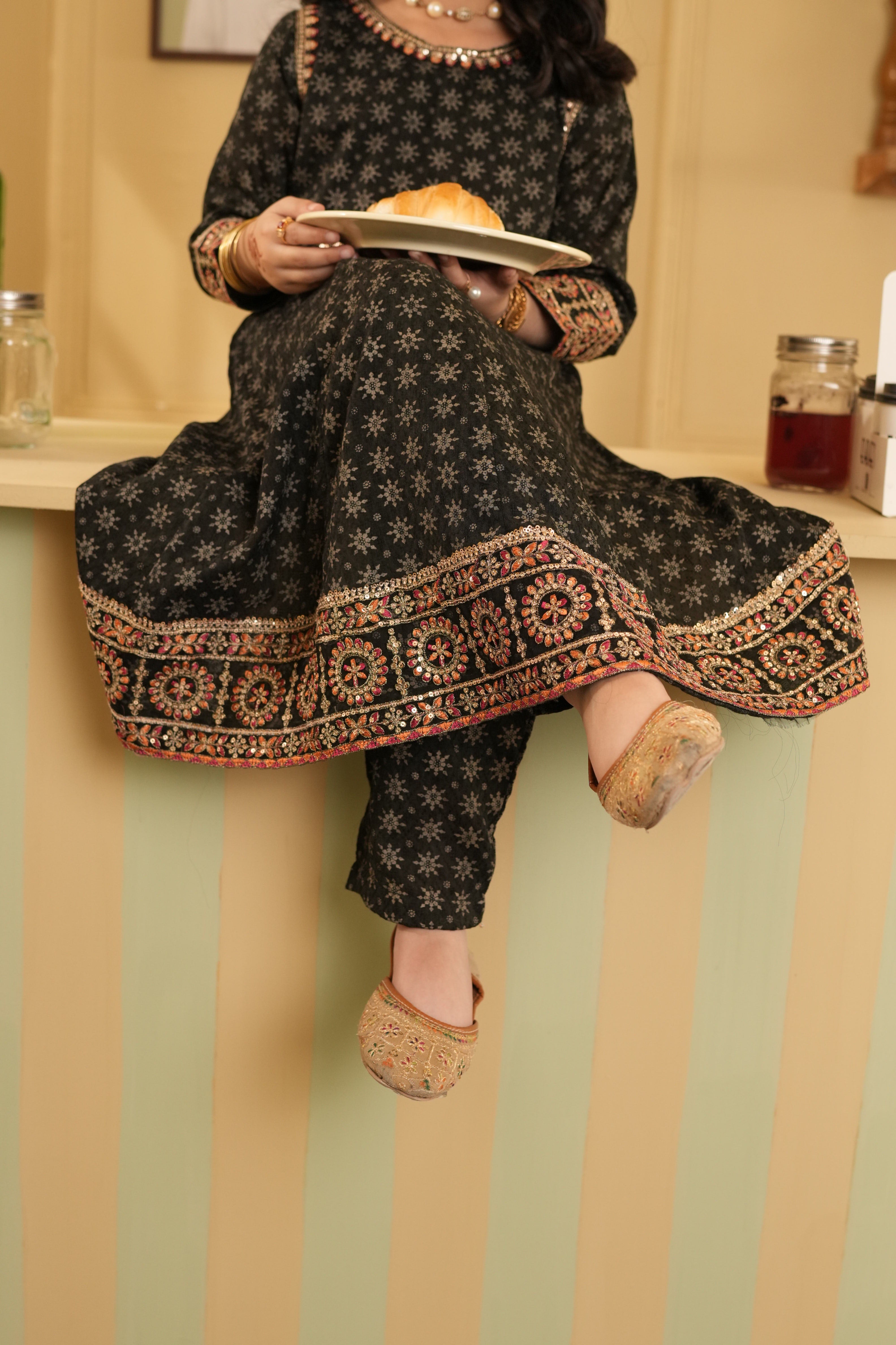 Summer Fancy 3 Piece Premium Stiched