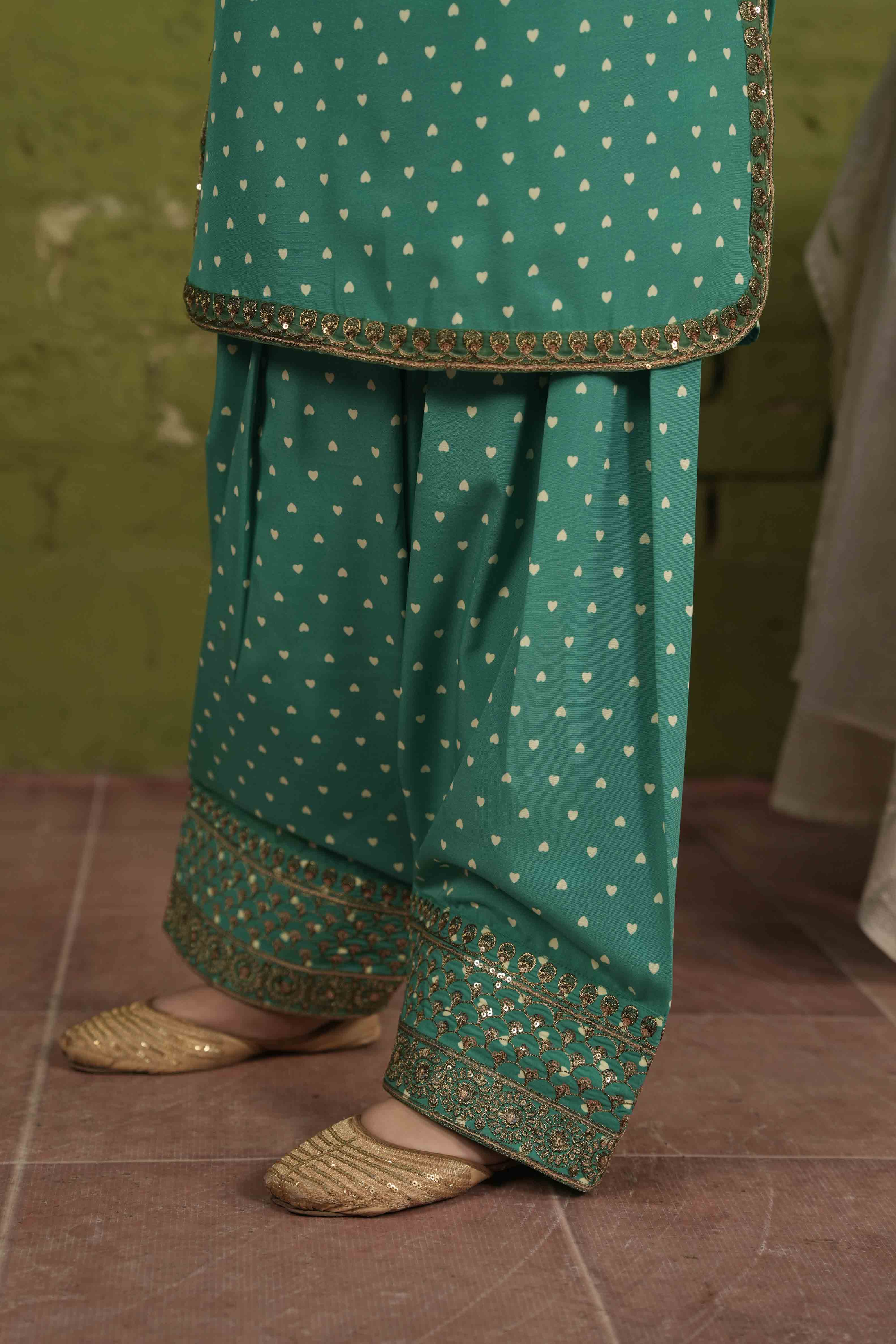 Summer Fancy 3 Piece Premium Stiched