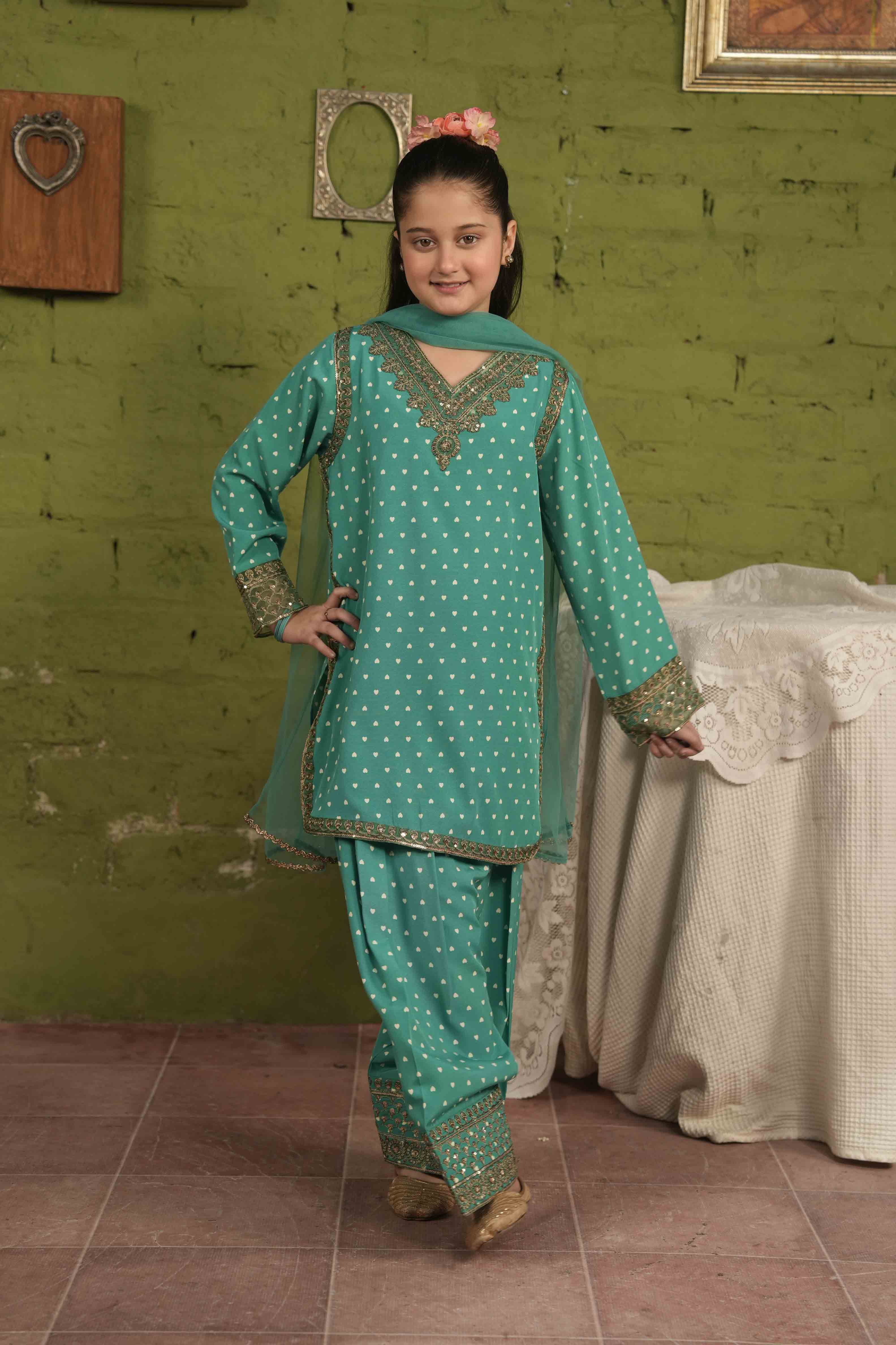 Summer Fancy 3 Piece Premium Stiched