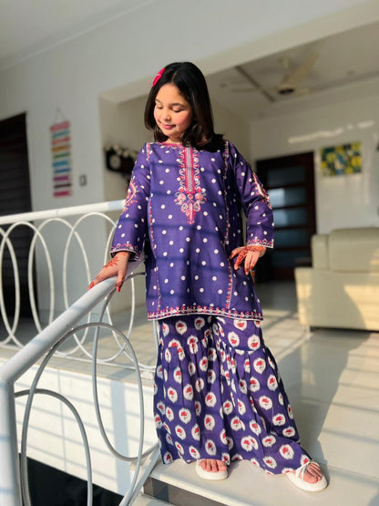 STICHED-2PC-LAWN