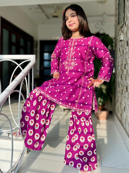 STICHED-2PC-LAWN