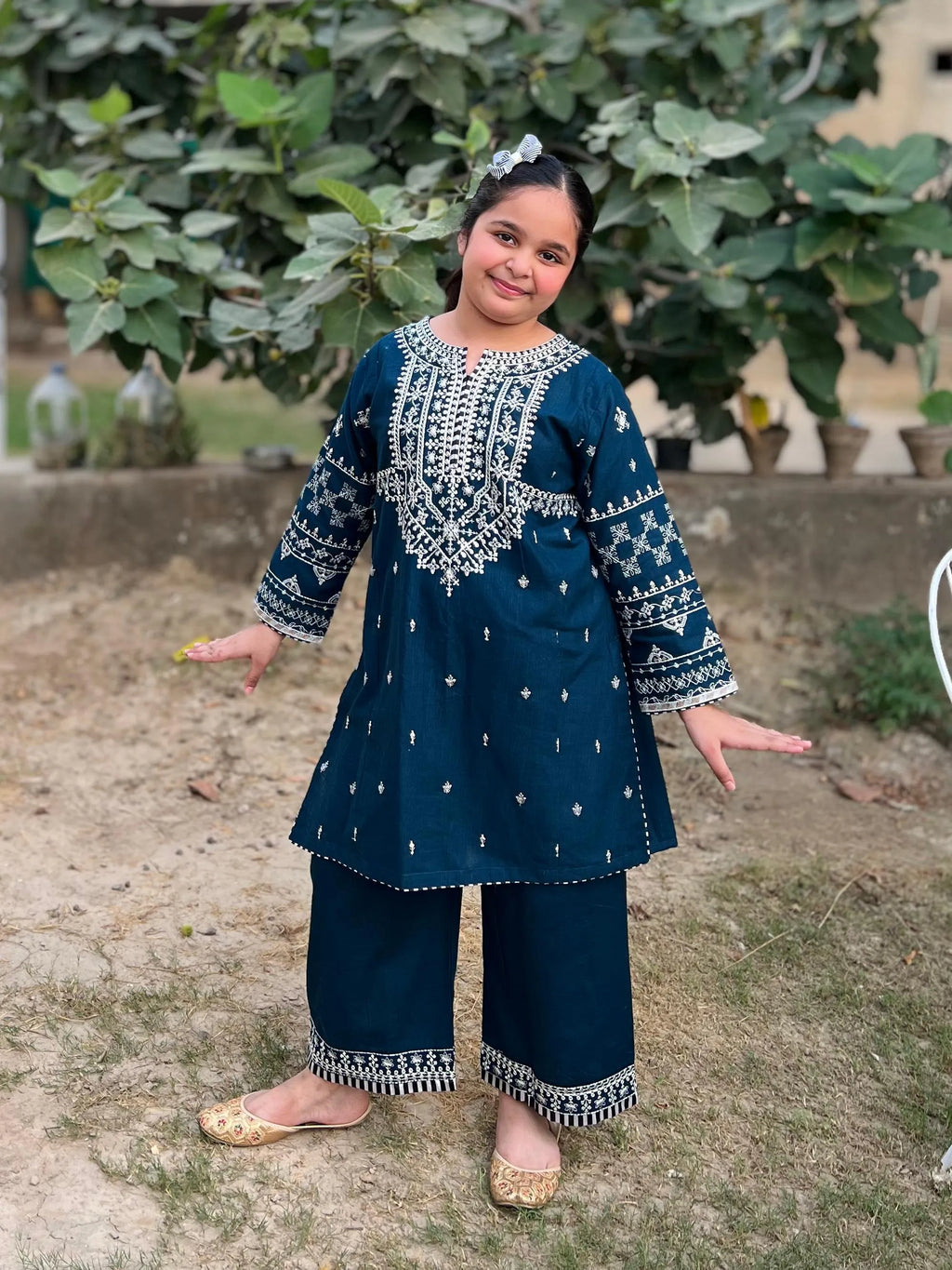 IZM-2PC-STICHED-KHADAR-DRESS