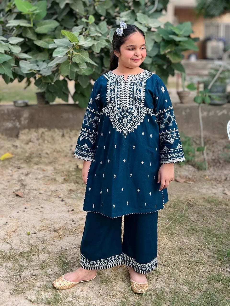 IZM-2PC-STICHED-KHADAR-DRESS