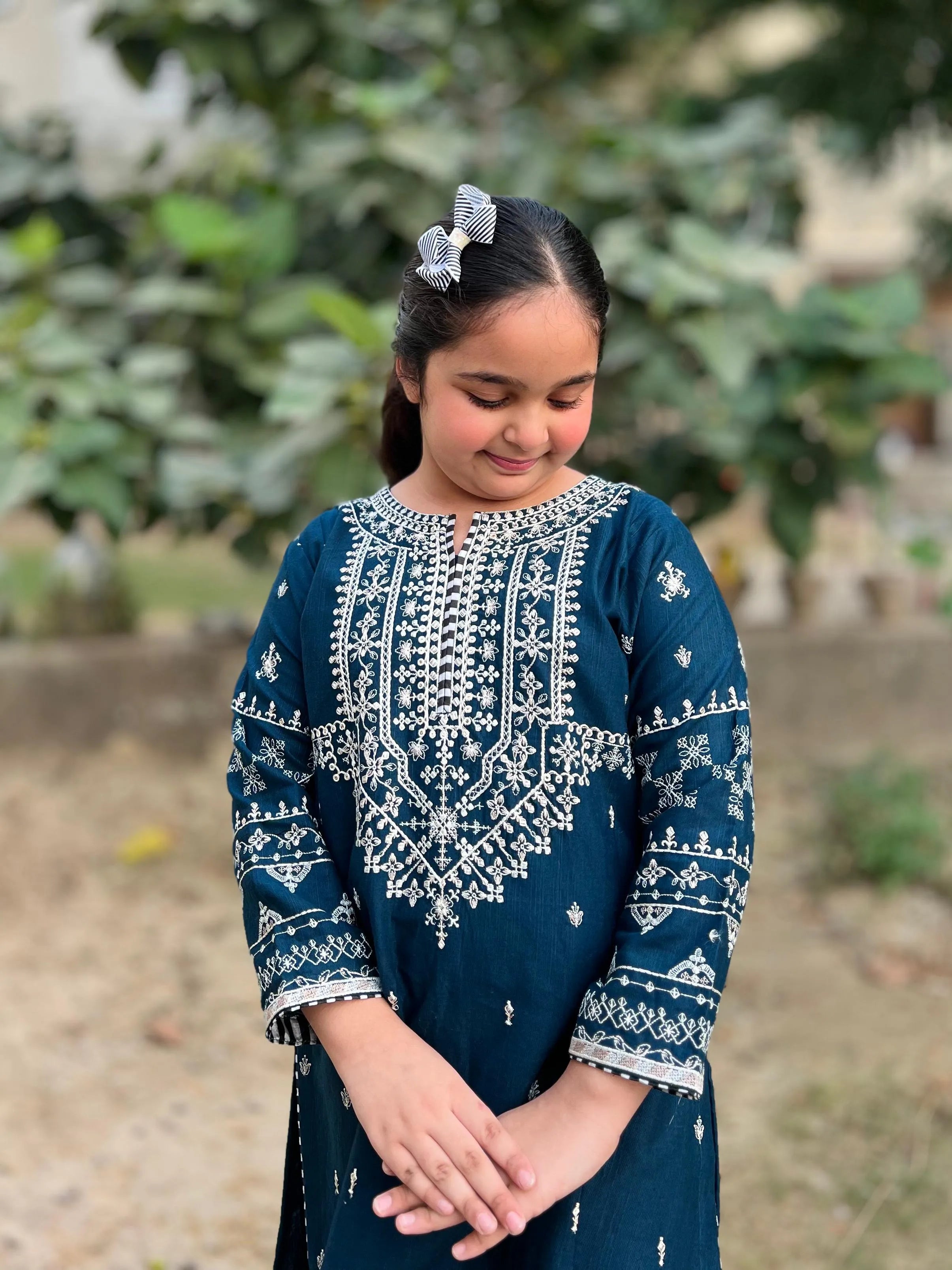 IZM-2PC-STICHED-KHADAR-DRESS