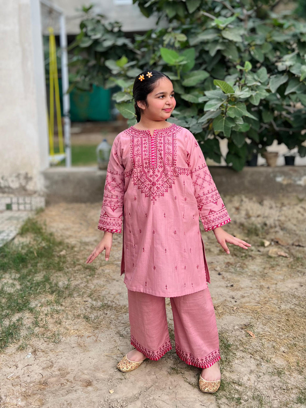 IZM-2PC-STICHED-KHADAR-DRESS