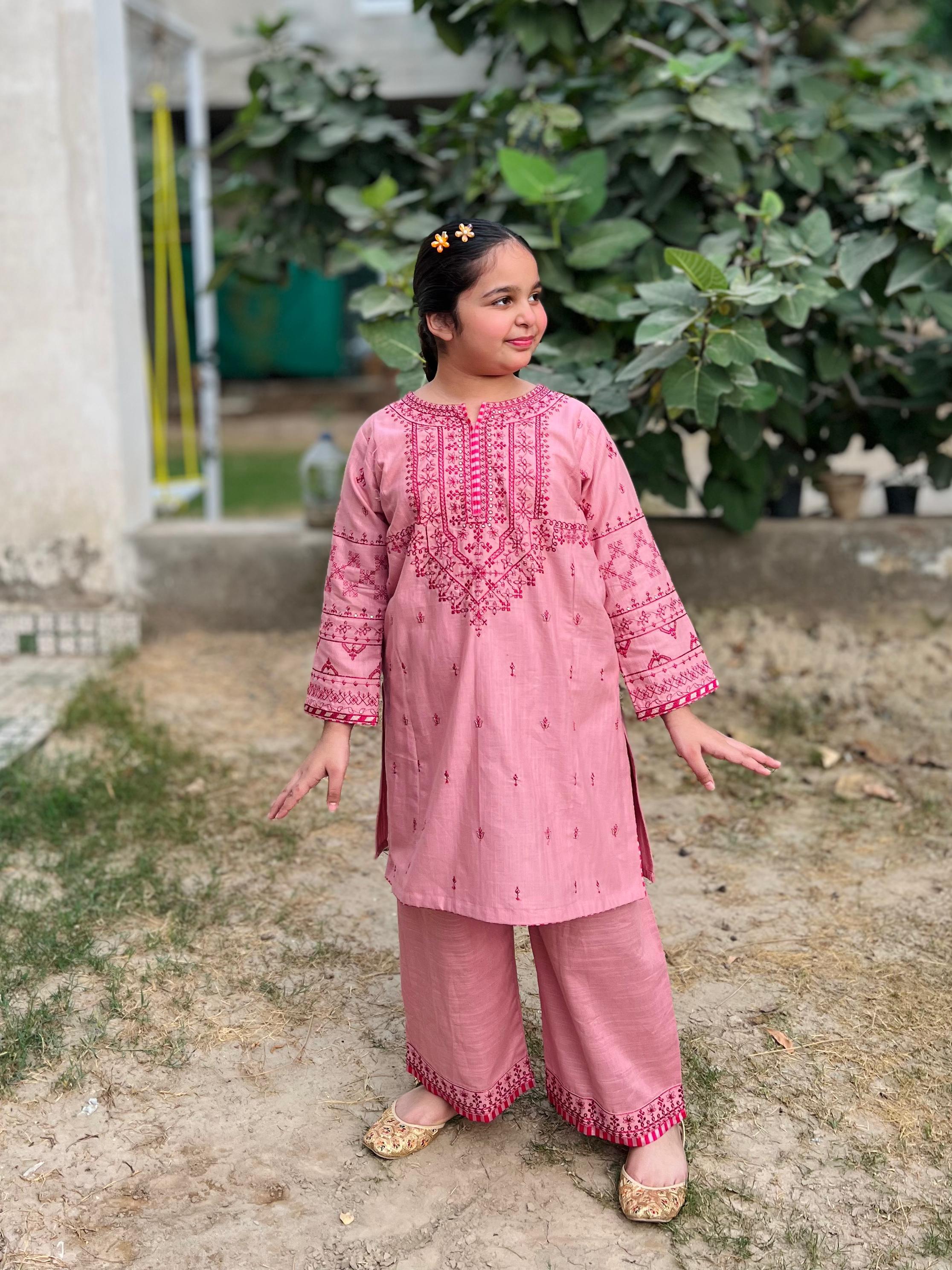 IZM-2PC-STICHED-KHADAR-DRESS