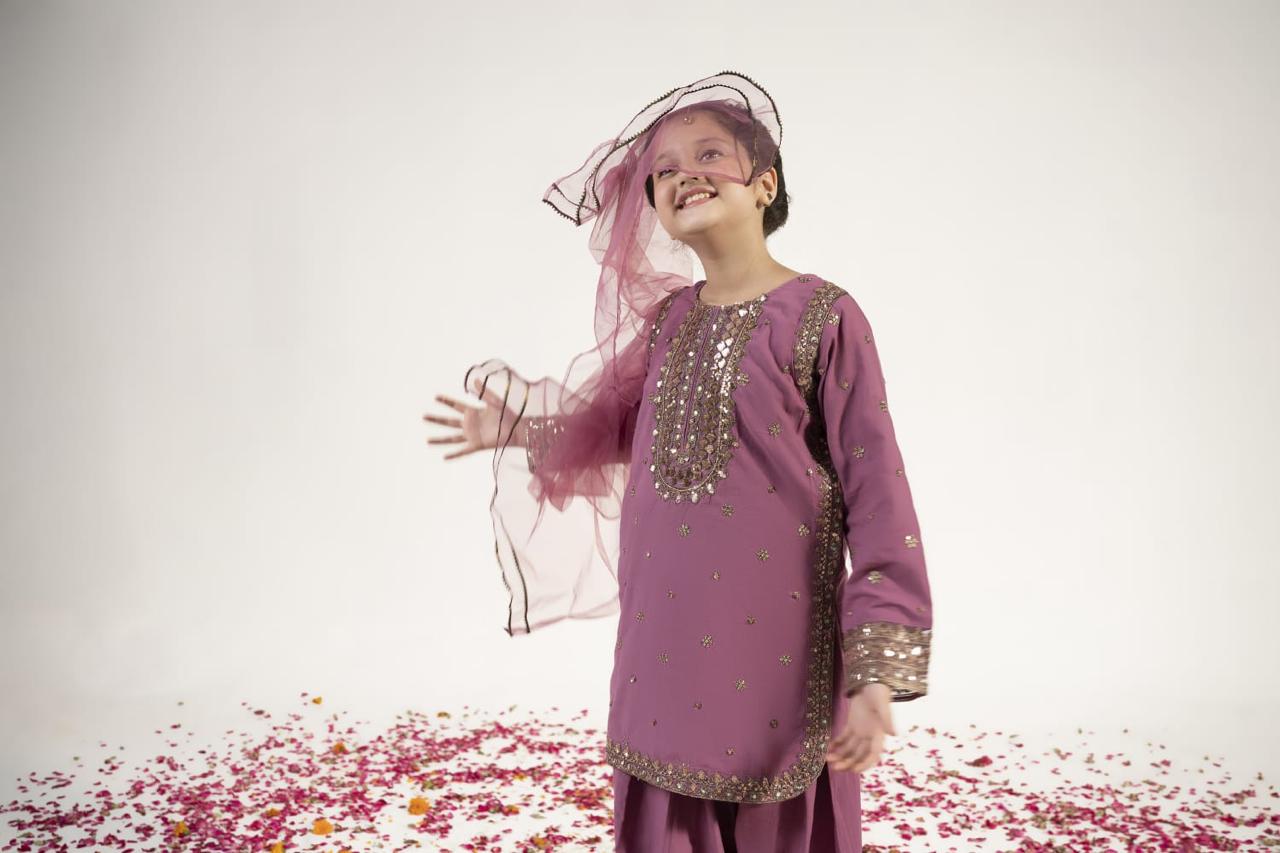 KIDS-RAW-SILK--3-PC-STICHED